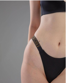 Безшовний комплект білизни з трусиками танго Victorias Secret